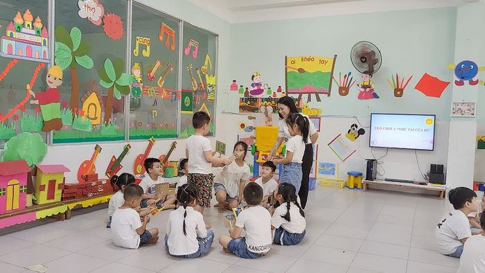 Giờ học sáng tạo đầy hứng khởi tại Hương Sen