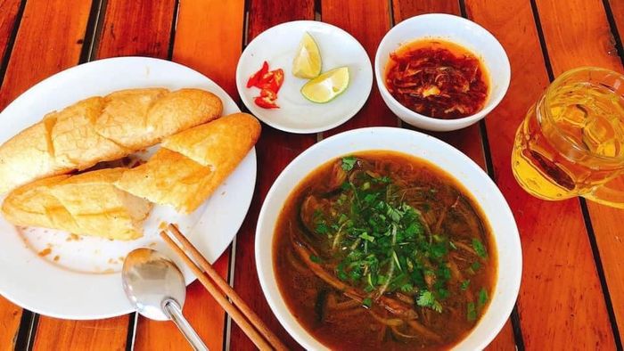 Lươn Đồng Xứ Nghệ Ngọc Hà - Hình 1