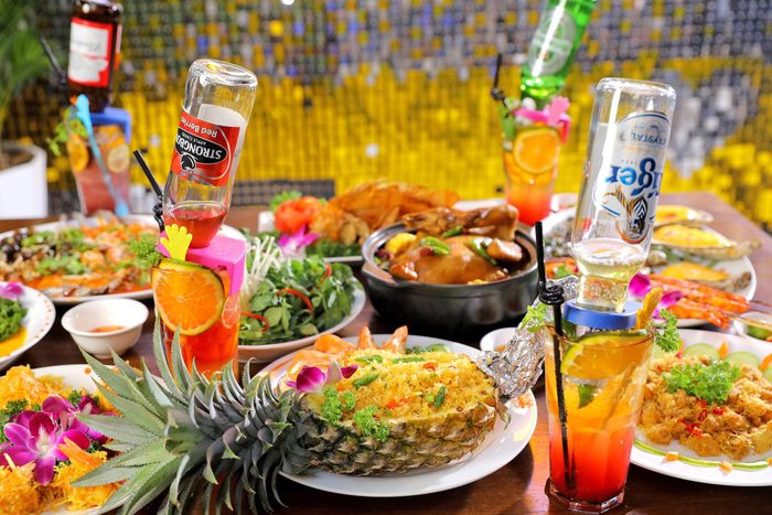 Phiêu Food & Beer - Ảnh 2: Không gian sống động cho những buổi tụ tập bạn bè