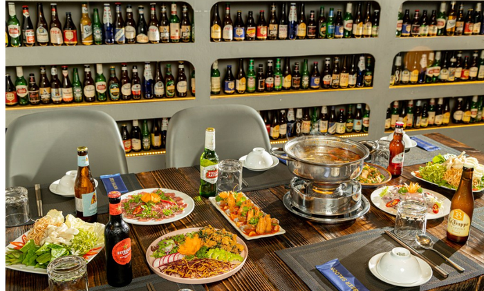 Góc thưởng thức bia độc đáo tại Beer Saloon - Ảnh 2