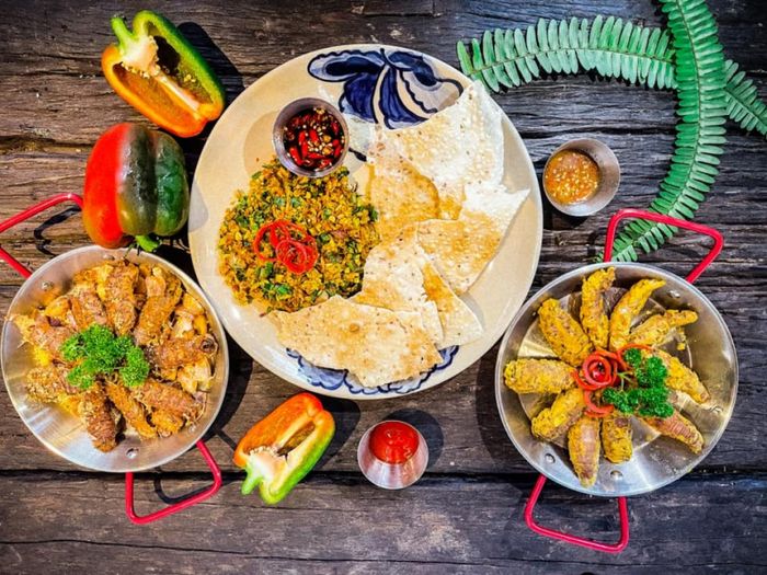 KING's GRILL - Ảnh 1: Không gian sang trọng, tinh tế, với những món ăn nướng đặc trưng mang đậm phong cách phương Tây, luôn tạo ấn tượng mạnh mẽ với thực khách.