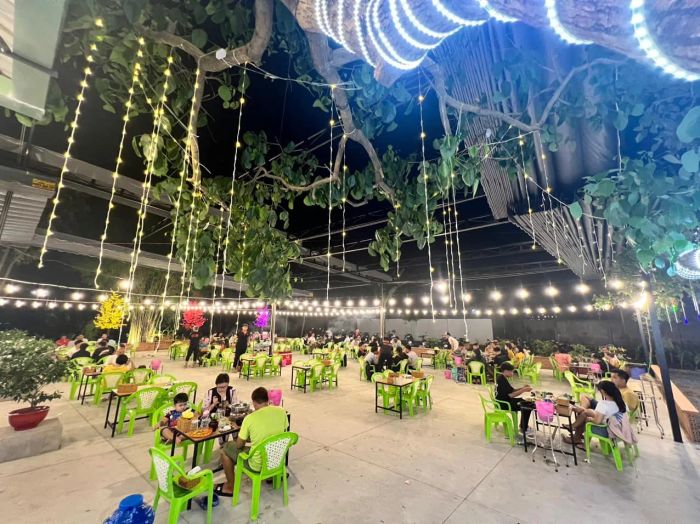 Góc nhìn toàn cảnh nhà hàng