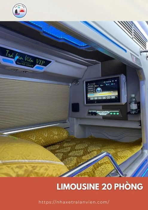 Không gian nội thất sang trọng trên xe Limousine Trà Lan Viên
