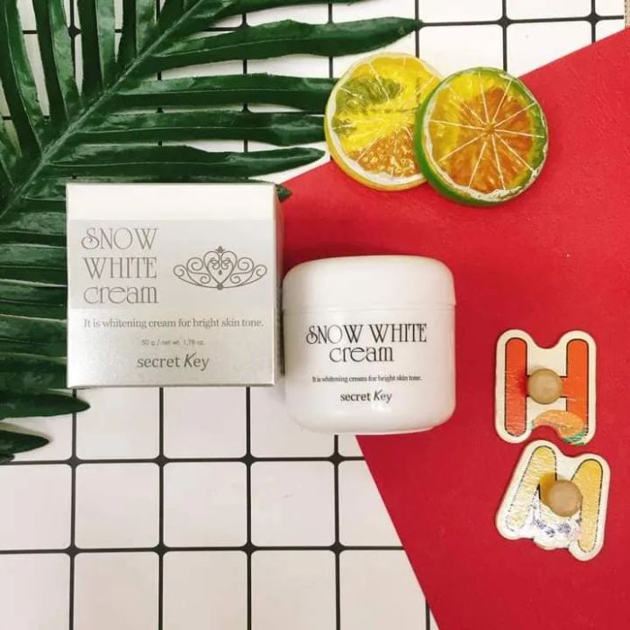 M.Â.Y Cosmetic - Hình ảnh ấn tượng về thiên đường mỹ phẩm