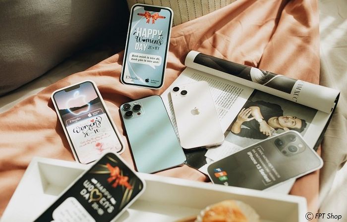 Không gian mua sắm hiện đại tại Thế Giới Di Động