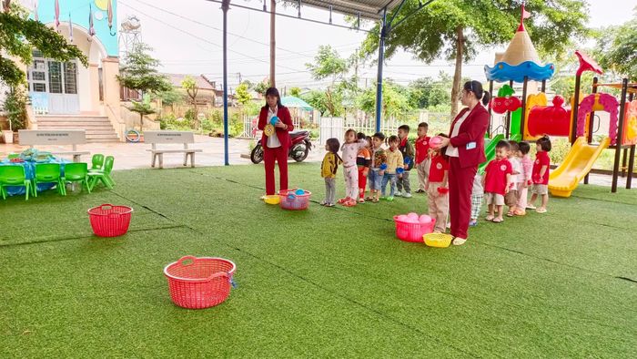 Khoảnh khắc đáng yêu tại Trường Mầm Non Hoa Phượng