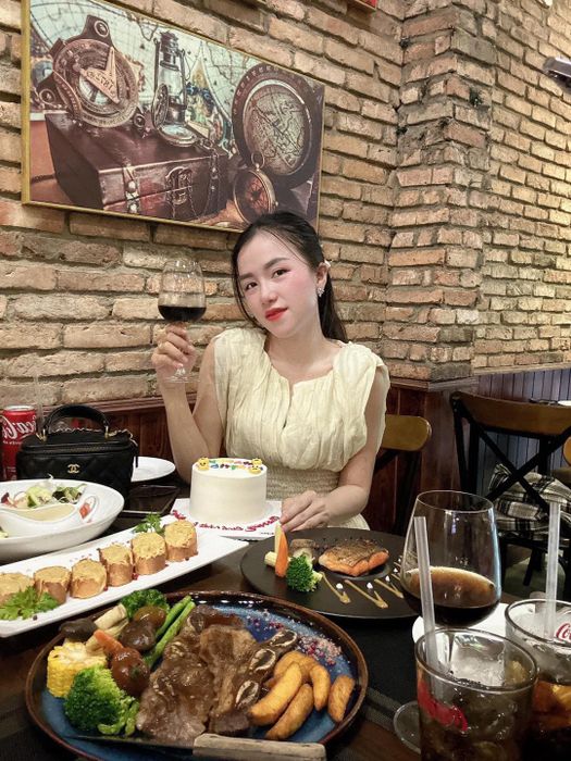 CÔ CÔ FOOD - Khoảnh khắc ẩm thực đẳng cấp (Ảnh 1)