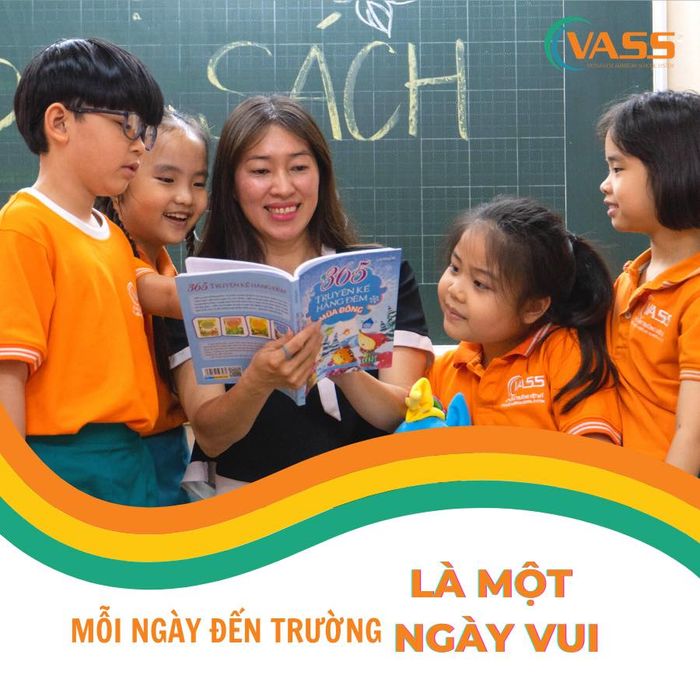 Giờ học tương tác tại trung tâm VASS
