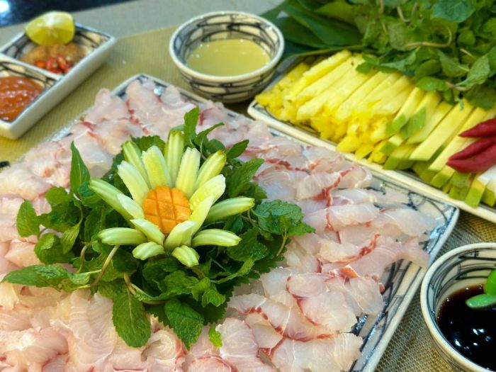 Hình ảnh ấn tượng về không gian ĐIỀN NGƯ - Homestay & Restaurant