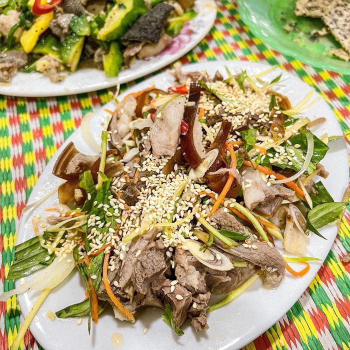 Không gian tiệc tùng sang trọng tại Nhà hàng Dê Phước Tiên