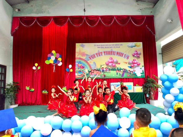 Giờ học ngoại khóa đầy sáng tạo tại Trường Mầm non Vô Ngại