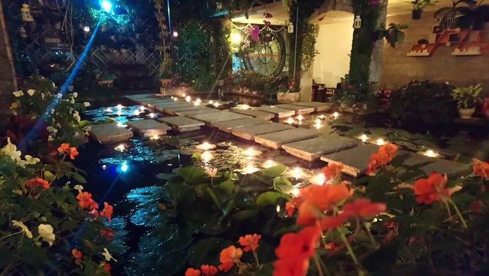 Góc sống ảo đầy nghệ thuật tại Maya Coffee
