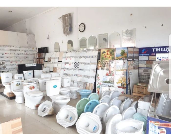 Không gian trưng bày ấn tượng tại VLXD Văn Dũng