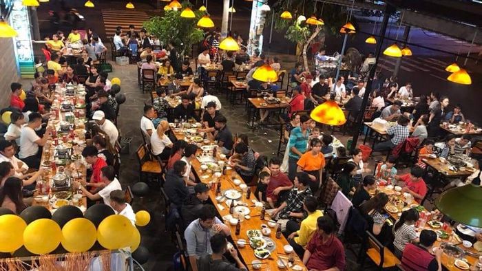 Bộ sưu tập món nướng bắt mắt tại MR NƯỚNG: từ hải sản tươi sống đến thịt bò cao cấp