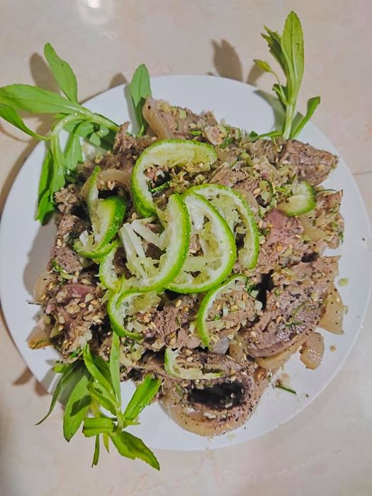 Không gian ấm cúng tại Lẩu Dê Sơn Dương Quán