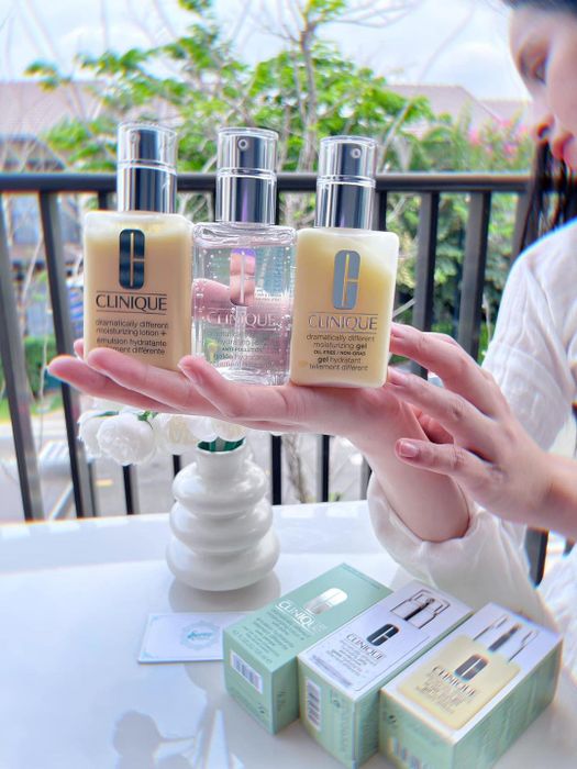 Sunny Cosmetic SG - Khoảnh khắc lưu giữ vẻ đẹp tự nhiên