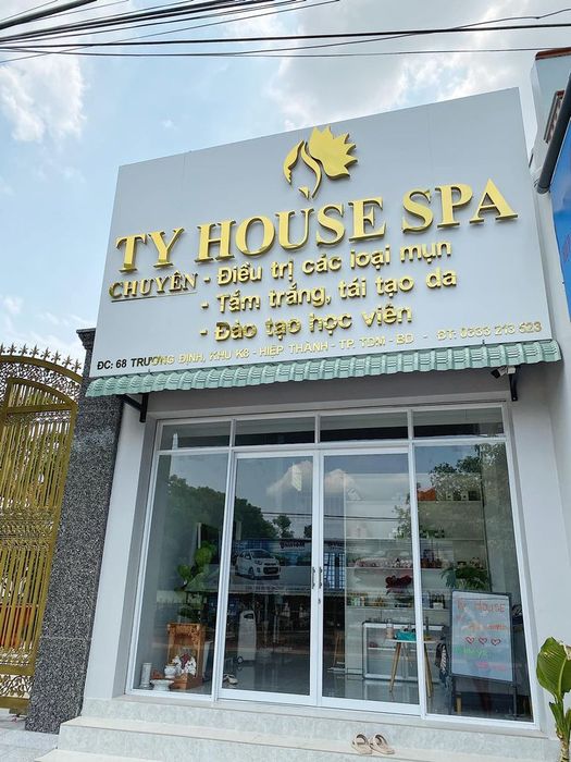 Không gian sang trọng đạt chuẩn tại Ty House Spa