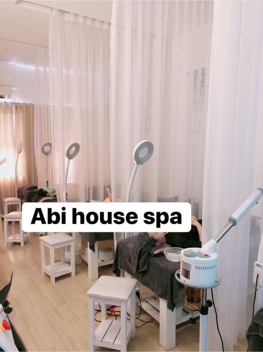 Quy trình lăn ống tre độc quyền tại Abi House Spa