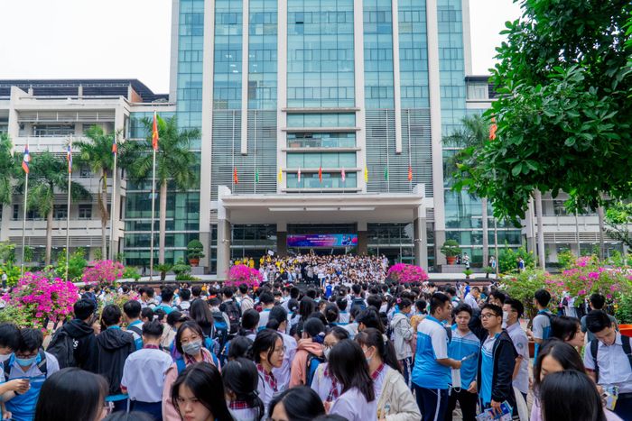 Hình ảnh ấn tượng về khuôn viên Trường Đại học Sư phạm Kỹ thuật TP.HCM