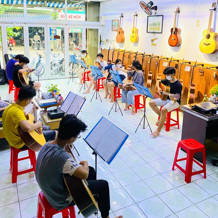 Guitar Store ảnh 1