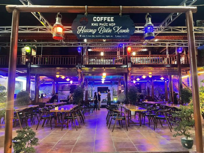 Không gian xanh mát tại Coffee Hương Biển Xanh - góc view đẹp mê ly