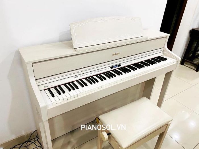 Không gian trưng bày sang trọng tại Piano Sol