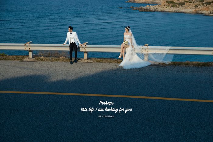Khoảnh khắc tình yêu lãng mạn (Nguồn: REN Bridal Studio)