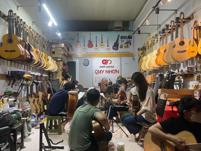 Shop Guitar Quy Nhơn ảnh 1