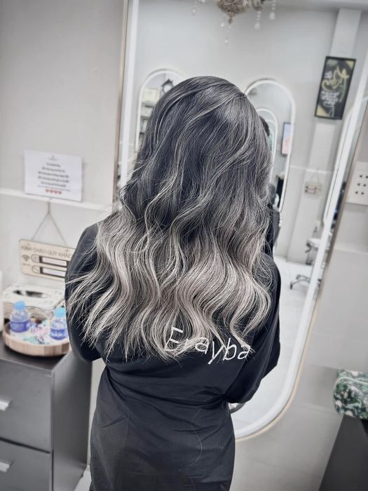 Hình ảnh không gian sang trọng tại AThan Salon