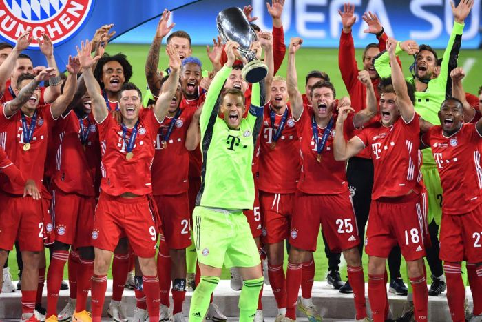 Hai lần lên ngôi vinh quang của Bayern Munich