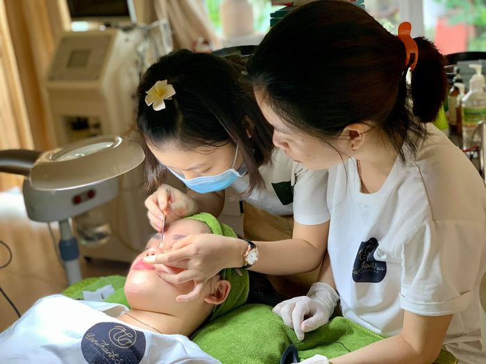 Hình ảnh trị liệu chuyên sâu tại Lan Thanh Spa