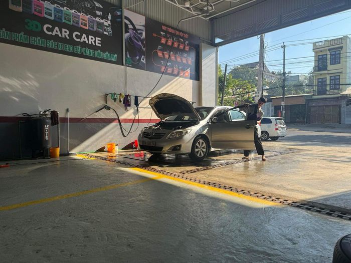 Hình ảnh thực tế quy trình chăm sóc xe tại MT Auto