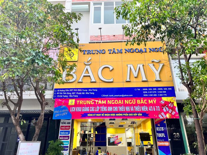 Trung Tâm Ngoại Ngữ Bắc Mỹ với không gian học tập hiện đại, đem đến cho học viên những trải nghiệm học tiếng Anh thú vị và hiệu quả.