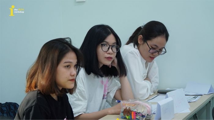 Hình ảnh lớp học sôi động tại The IELTS Workshop TP.HCM - Nơi kiến thức được truyền cảm hứng