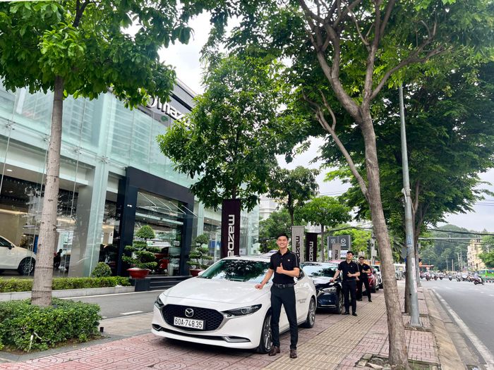 Mazda Tân Sơn Nhất - Hình 1
