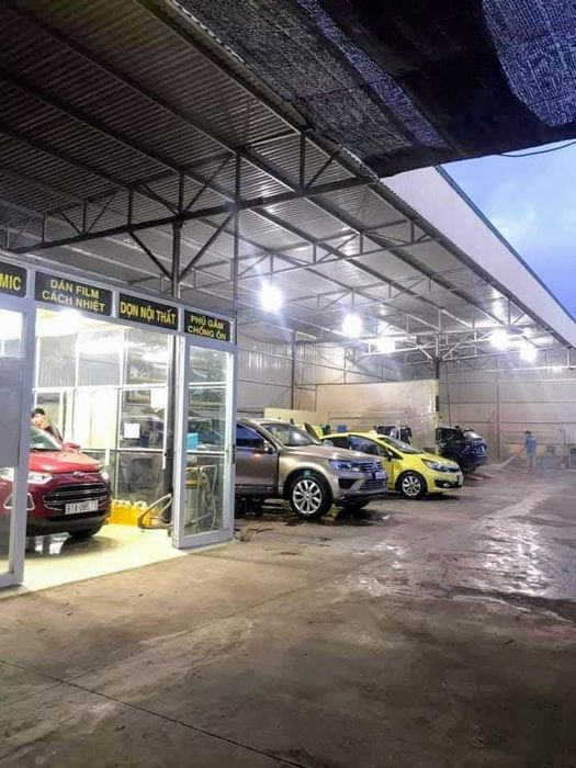 Quy trình rửa xe bằng hơi nước nóng chuyên nghiệp tại 5S Gia Lai