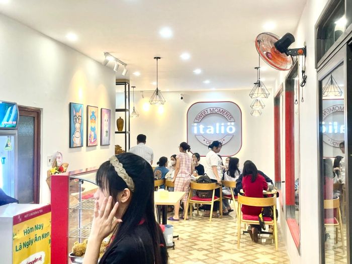 Góc sống ảo đầy phong cách tại Hot Chicken & Tea