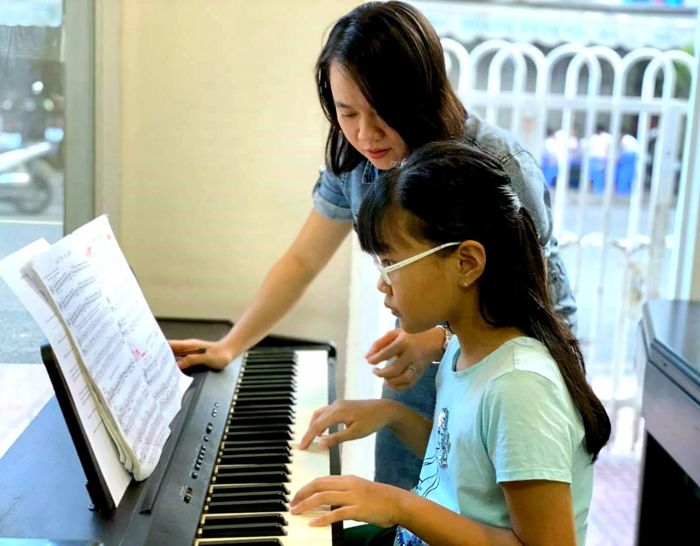 Ảnh về Sông Thu Music Education (2)