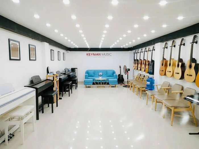 Không gian trưng bày nhạc cụ đa dạng tại Keyman