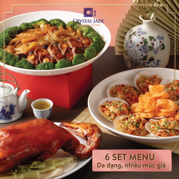 Không gian sang trọng và ấm cúng tại Crystal Jade Kitchen