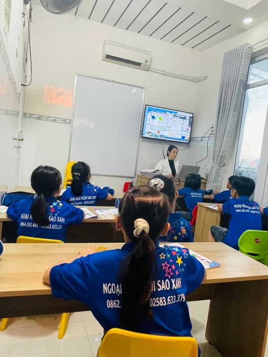 Ngoại Ngữ Ngôi Sao Xanh - Hình ảnh 1