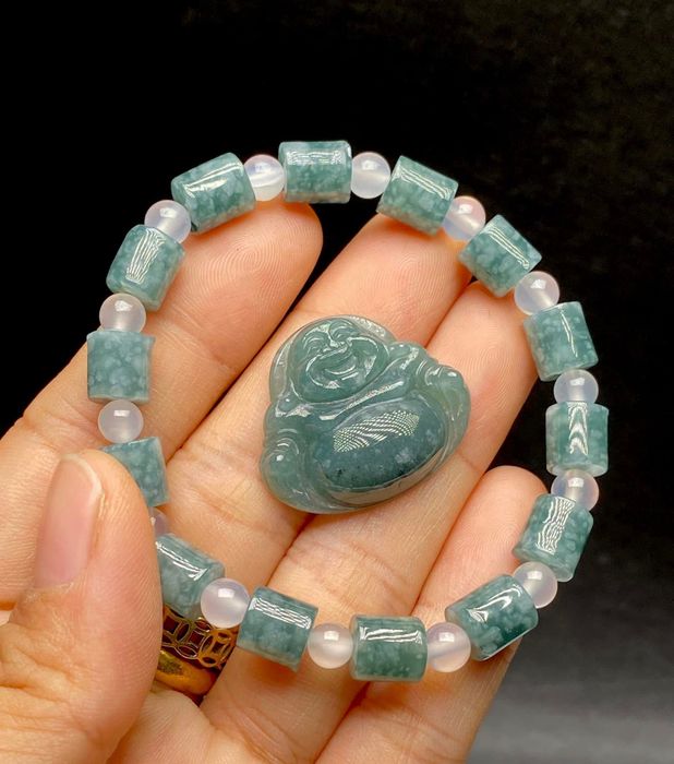 Bộ sưu tập vòng tay thạch anh phong thủy tại Thạch Anh Stone