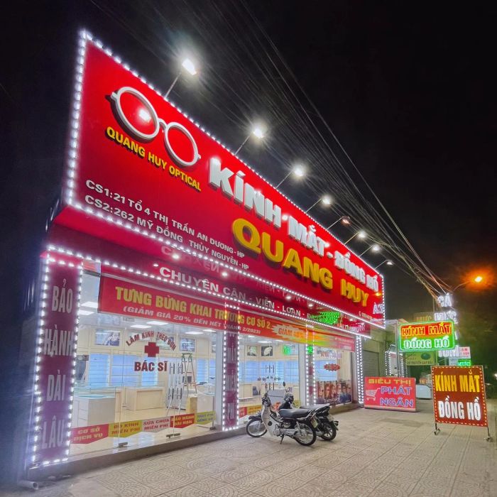 Kính Mắt Quang Huy ảnh 1