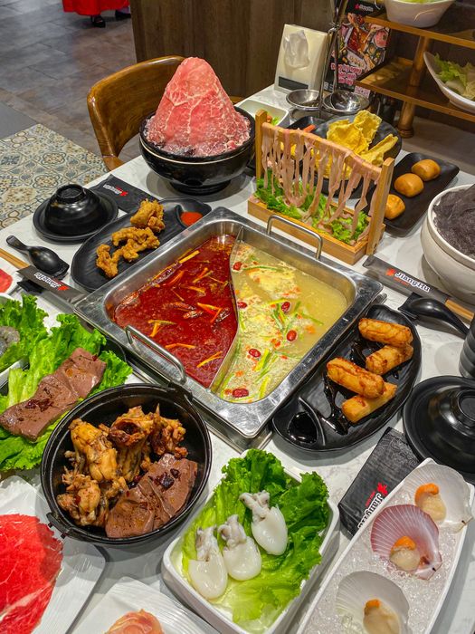 Không gian hội quán võ lâm độc đáo tại JiangHu Heroes' Hotpot