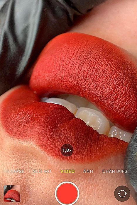 Hình ảnh thực tế quy trình phun xăm chuẩn y khoa tại Hà Nội Beauty