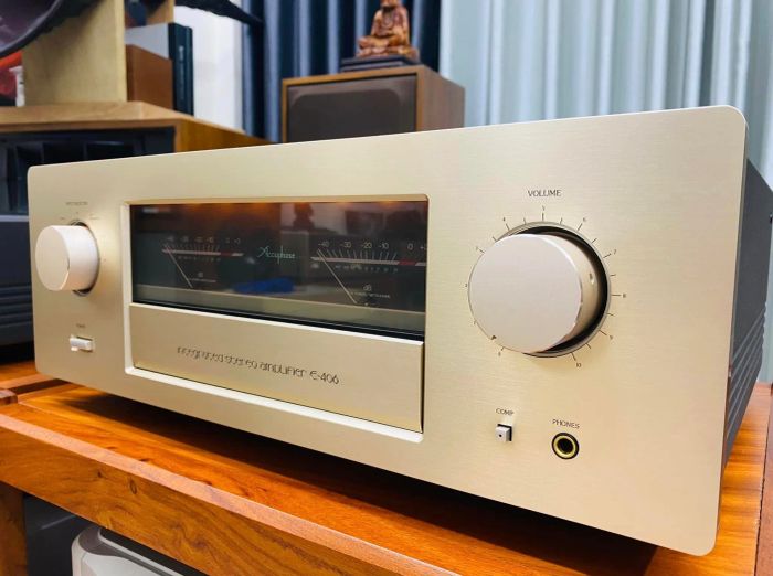 Amply Accuphase ảnh 1