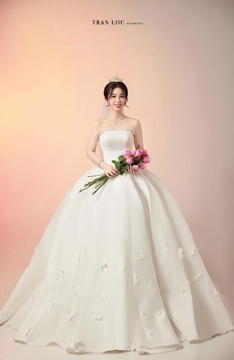 BST váy cưới mới nhất tại Trần Lộc Wedding