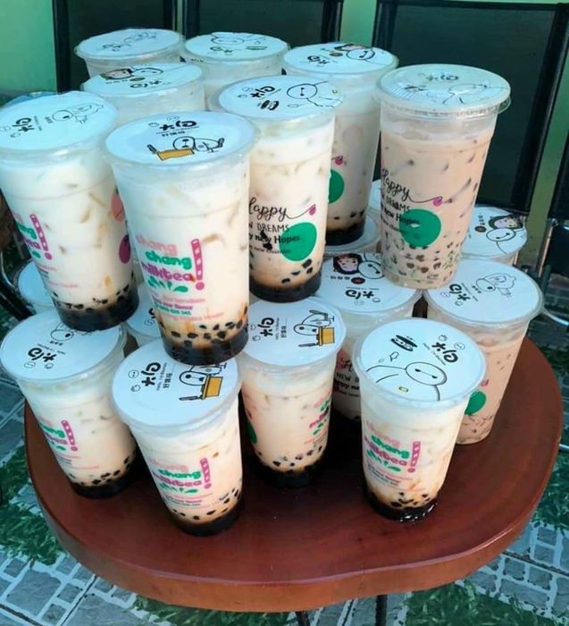 Chang Chang Milktea House ảnh 1 - Không gian ấm cúng với những ly trà sữa bắt mắt được trình bày nghệ thuật, điểm nhấn hoàn hảo cho những buổi hẹn hò