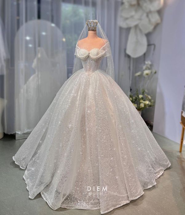 BST váy cưới tinh tế tại DIEM Bridal