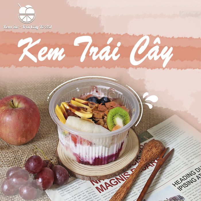 Hình ảnh những tô kem bơ kết hợp trái cây tươi mát tại Kem Bơ - Trái Cây Tô 251